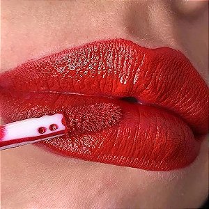 Luv Beauty - Batom Liq Lips Lady In Red