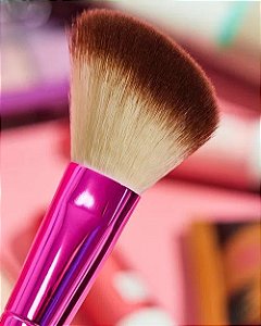 RK Ruby Kisses - Pincel para blush chanfrado