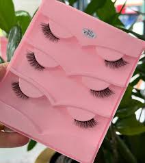 Cilios - Cartela com 03 pares F003