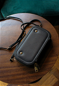 Bolsa Transversal Feminina Básica de Tamanho Pequeno Preta B052