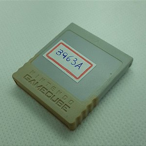 Acessório Memory Card Game Cube Amarelado - Nintendo