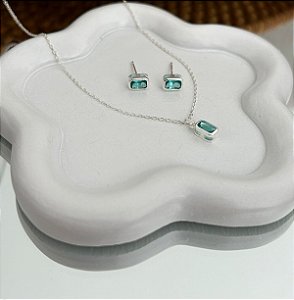 Conjunto de Prata Retangular Pedras Verdes