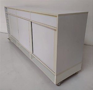 Balcão seminovo em MDF 18mm com gavetas portas de correr prateleiras e sapateira com rodizio.