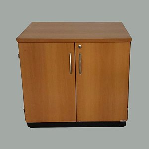 Armário de escritório Artilani seminovo em MDF de 18mm