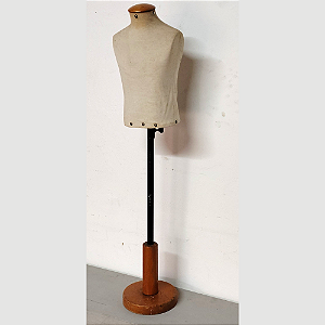 Manequim Infantil Forrado Decoração Vitrine com Base