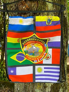 SACOCHILA DSA 2019 fundo "bandeiras dos países da divisão sul americana"