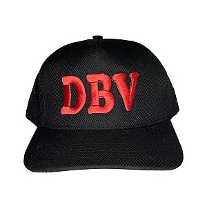 Boné preto com escrita Vermelha DBV