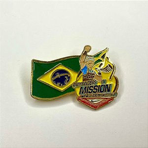 Pin bandeira do Brasil e logo  "Pathfinders in Mission" campori Jamaica