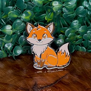 ARGANÉU/PRENDEDOR DE LENÇO RAPOSA COLORIDA SENTADA