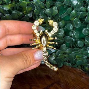 ARGANÉU/PRENDEDOR DE LENÇO ESCORPIÃO