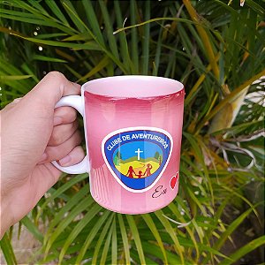 Caneca, logo aventureiro, fundo e interior rosa