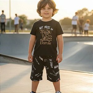 Conjunto Infantil Masculino Camiseta Preta Estampada + Shorts Cargo Algodão Malwee Kids