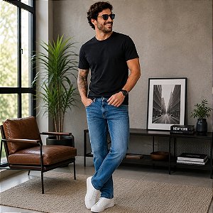 Calça Jeans Masculina Reta Azul com Bolsos e Fechamento em Zíper Hering