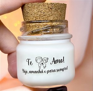 Mini Vela Aromática Lembrancinha Dia dos Namorados + Saquinho Organza