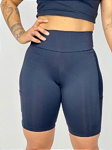 Bermuda Preta Feminina