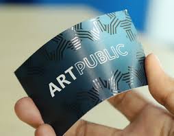 CARTOES DE VISITA COUCHE 300G VERNIZ BRILHO FRENTE E VERSO COLOR 1000 unid