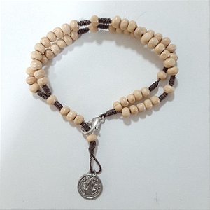 TERÇO DE PULSO C/ MEDALHA MARFIM