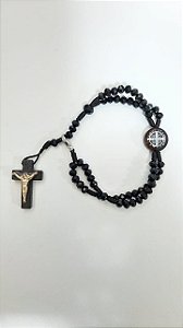 TERÇO DE PULSO CRISTAL PRETO C/ ENTREMEIO MADEIRA