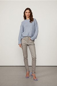 Calça De Couro Stretch Recortes
