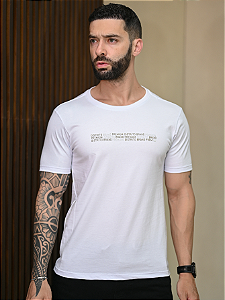 CAMISETA PREMIUM BRANCA COM  DETALHE EM RELEVO