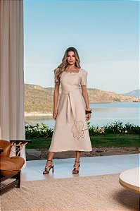 Vestido Feminino Midi Linho com Manga Curta - Via Sampa