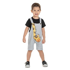 Conjunto de jardineira masculina com estampa de girafa