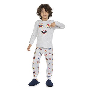 Pijama masculino que brilha no escuro, com estampa de gamer na calça