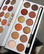 The Bronzer Extended Palette- Kylie Cosmetics