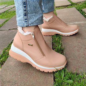 - Bota Lanin Napa Antique Peluciada Com Lã Pelinhos Tênis