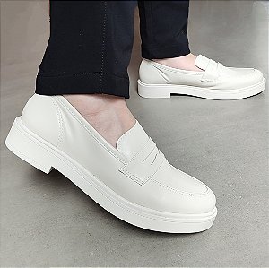 - Mocassim Flat Feminino Vello Loafer