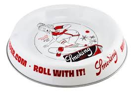 Cinzeiro Metal Redondo Smoking