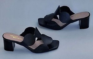 Tamanco MORENA salto 5 cmts couro preto