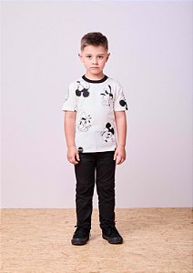 Camiseta Infantil Mickey Com Amigos Youcci