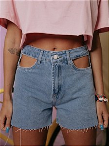 Short jeans vazado claro - alcance