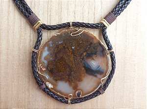 Colar curto dois cordões de ágata