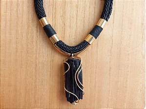 Colar curto dois cordões de turmalina negra