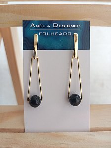 Brinco longo de ônix