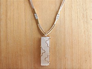 Colar regulável de selenita