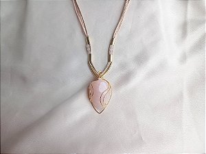 Colar regulável de quartzo rosa