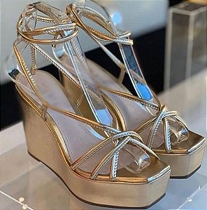 promoção de sandalias anabela