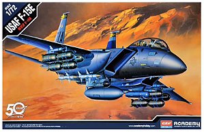 Academy - USAF F-15E - 1/72