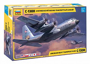 Zvezda - American heavy transport plane C-130H - 1/72