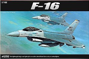 Academy - F-16 - 1/144