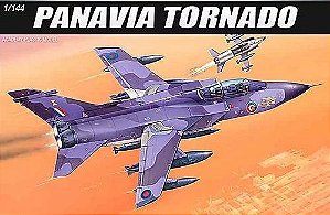 Academy - Panavia Tornado - 1/144