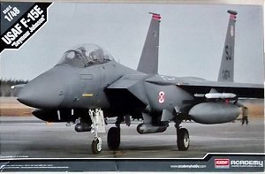 Academy - USAF F-15E "Seymour Johnson" - 1/48