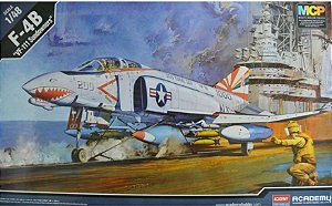 Academy - USN F-4B "VF-111 Sundowners" - 1/48