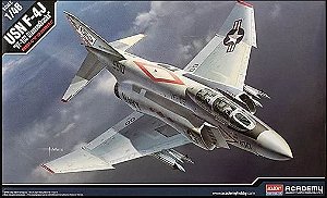 Academy - USN F-4J "VF-102 Diamondbacks" - 1/48