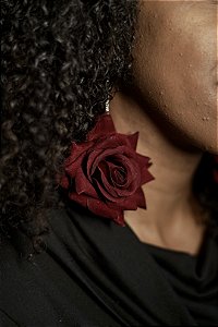 Brinco Rosa realista