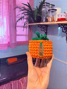 Cachepô cenoura redondo crochê