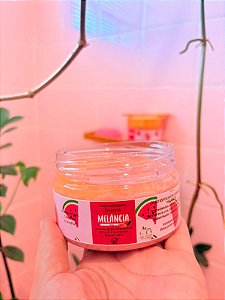 ÓLEO ESFOLIANTE CORPORAL MELÂNCIA